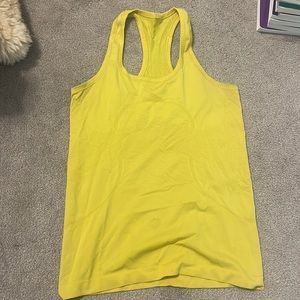 Lululemon tank top size 8